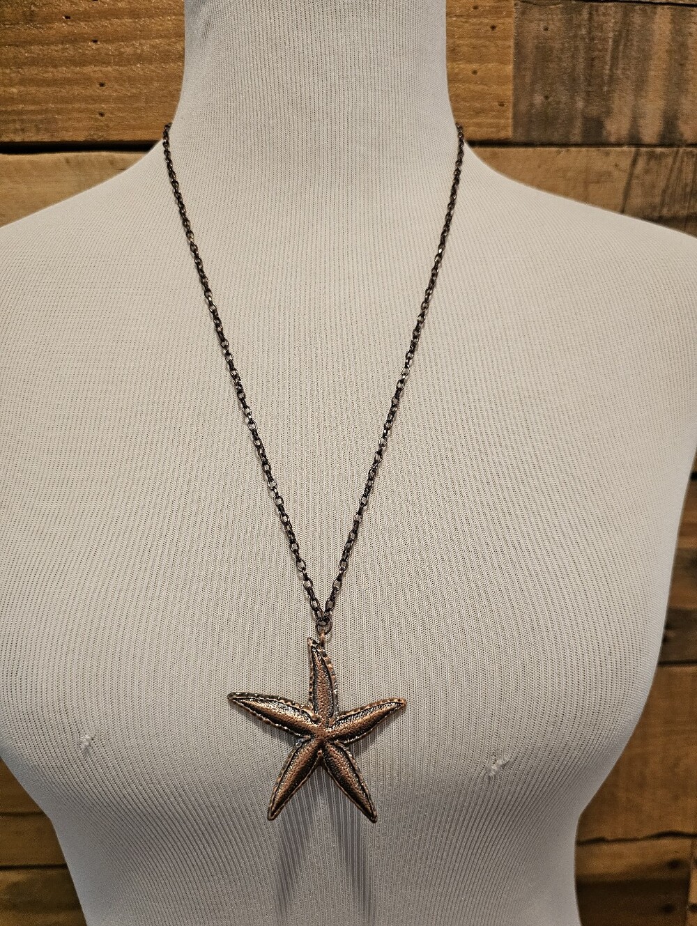 Copper Starfish Pendant Necklace On An Open Link Copper Chain - Picture 1 of 4
